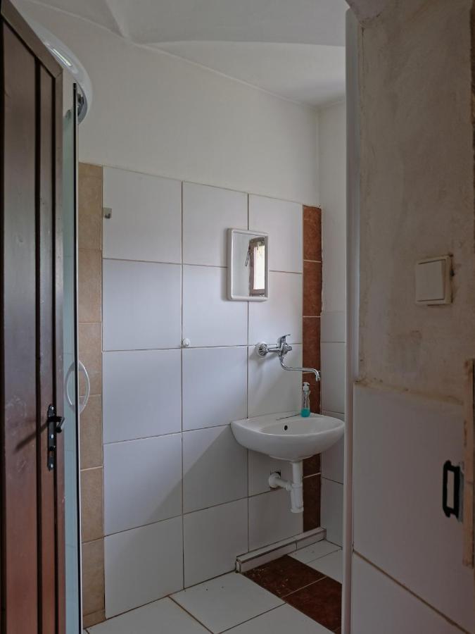 Apartmany V Broumovskem Statku エクステリア 写真